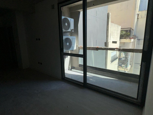 Venta Dpto 2 Amb Lateral - Entrega Abril 2025