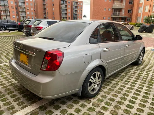 Chevrolet Optra 1.8 Advance
