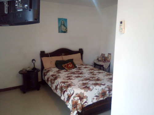 Imagen 22 de 28 de Townhouse Duplex Urb. Vistamar Conjunto Cerrado Solo 4 Townhouses