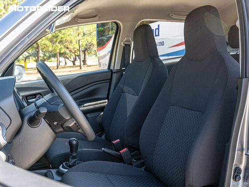 Imagen 11 de 25 de Suzuki Celerio 1.0 Gl Extra Full | Permuta / Financia