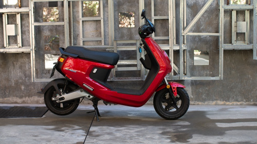 Imagen 9 de 15 de Moto Electrica Scooter Nuuv M+ Sport Bosch Litio Panasonic