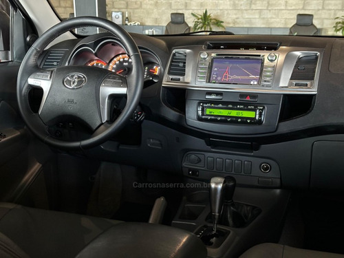 Toyota Hilux 3.0 SRV 4X4 CD 16V TURBO INTERCOOLER DIESEL 4P AUTOMÁTICO