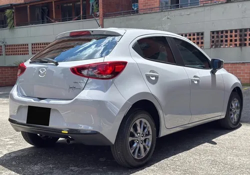 Mazda 2 New Touring 2024 1.5
