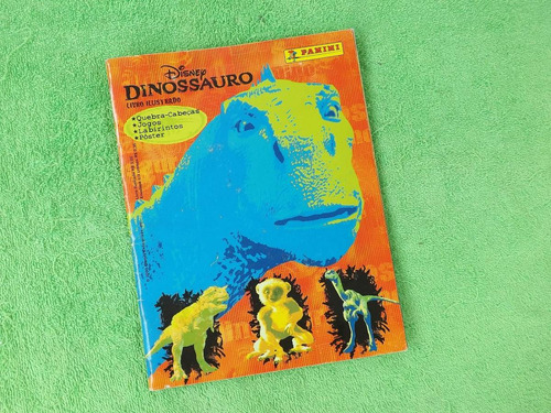 Álbum De Figurinhas Disney Dinossauro Panini Semi Completo
