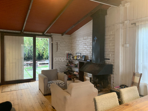 Venta Casa Para Remodelar En Terreno De 420 Mt2, Concón