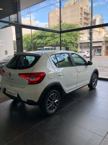 Imagen 15 de 21 de Renault Sandero Zen 1.6 0km Anticipo De $732.000 Oferta (lf)