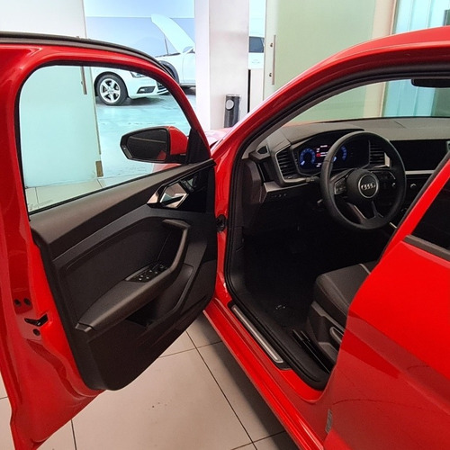 Imagen 4 de 15 de Audi A1 30 Tfsi 116 Cv