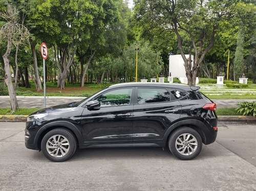 Imagen 2 de 13 de Hyundai Tucson 2.0 Limited At 2017