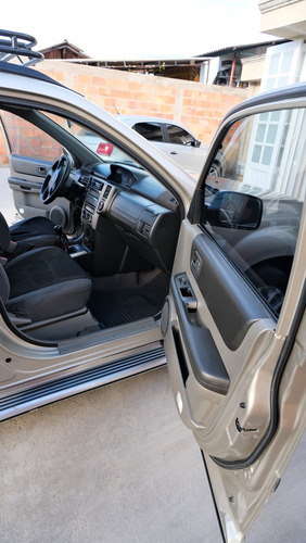Nissan X-Trail 2.2 S Basica