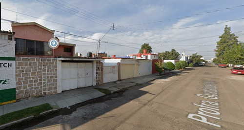 Casa En Venta En La Colonia Del Maestro, Durango. Lr.