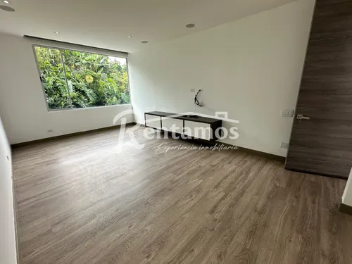 Casa En Arriendo En La Calleja. Cod A775894