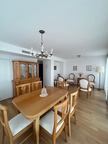 Departamento En Venta De Dos Dormitorios (apto Crédito)
