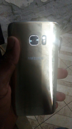 Samsung Galaxy S7 Edge.
