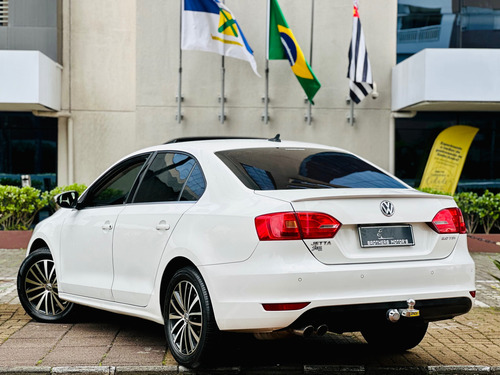 Volkswagen Jetta 2.0 Tsi Highline 4p
