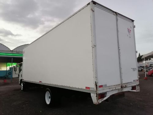 Imagen 7 de 14 de Isuzu Elf 500 Modelo 2014