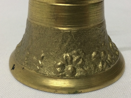 Imagen 6 de 8 de Campana De Bronce Buen Sonido Vintage Antigua Vieja