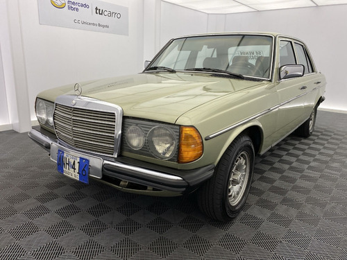 Mercedes Benz 230 E