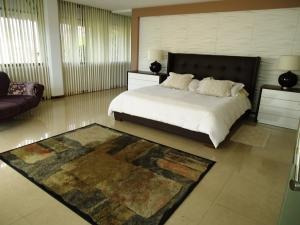 Imagen 13 de 14 de 21-2739 Hermoso Pent-house En La Urb Miranda