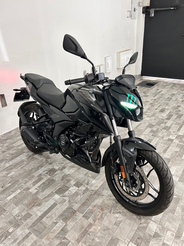 Pulsar N250 Bajaj
