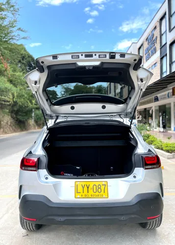 Citroën C4 Cactus 1.6 Shine Turbo Aut