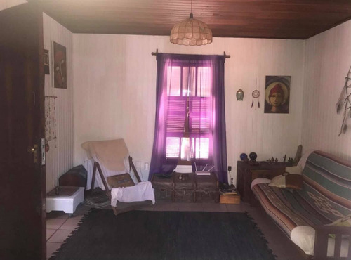 Dos Casas En Un Padron Casa Principal Arrendada