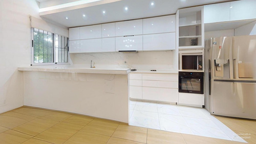 Venta Ph 4 Amb Flores Con Terraza Propia
