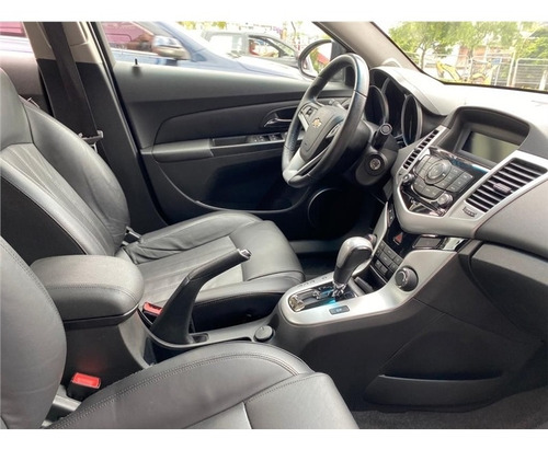 Imagem 3 de 15 de Chevrolet Cruze 1.8 Lt 16v Flex 4p Automático