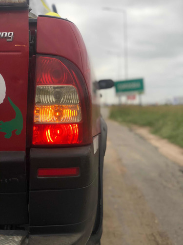 Imagen 3 de 5 de Traslados Auxilio Motos Grúa Cuatri Remolque Urg Al Interior
