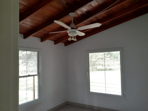 Imagen 8 de 17 de Venta-casa Quinta- Arroyo De La Cruz-zona Norte- 3 Ambientes- Pileta