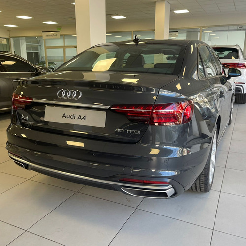 Audi A4 2.0 40 Tfsi Front