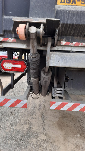 Atego 2426 - Bau 18 Pallets C/ Plataforma