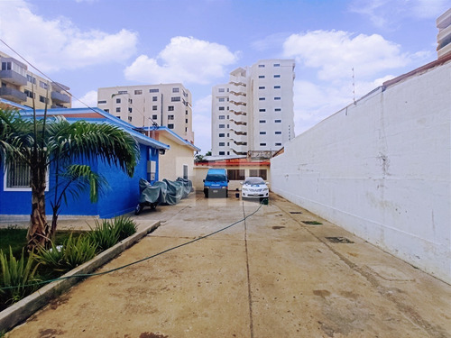 Imagen 15 de 15 de Excelente Casa Para Oficinas En Calle3 De Casco Central De Lecheria
