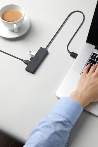 Imagen 6 de 8 de Hub Anker Usb Zapatilla 4 Puertos Usb 3.0 Sevengamer