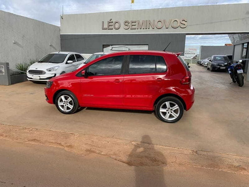 Imagem 3 de 8 de Volkswagen Novo Fox Cl Mb 2015