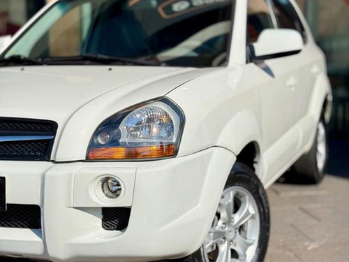 Hyundai Tucson 2.0 MPFI GLS 16V 143CV 2WD FLEX 4P AUTOMÁTICO