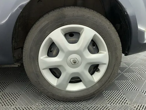 Renault Logan 1.6 Expression Fii