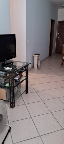 Apt 3 Quantos Todo Reformado Esd Proposta
