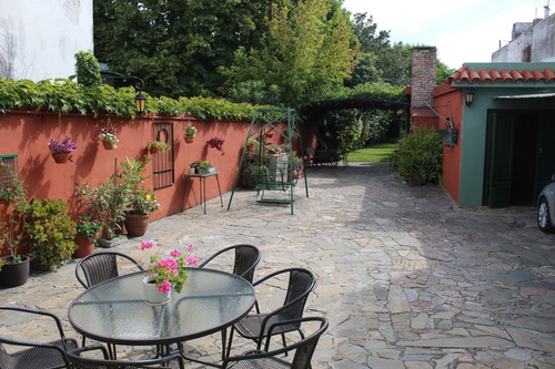 Casa De 3 Dormitorios 2 Baños Fondo Patio Garaje Barbcoa
