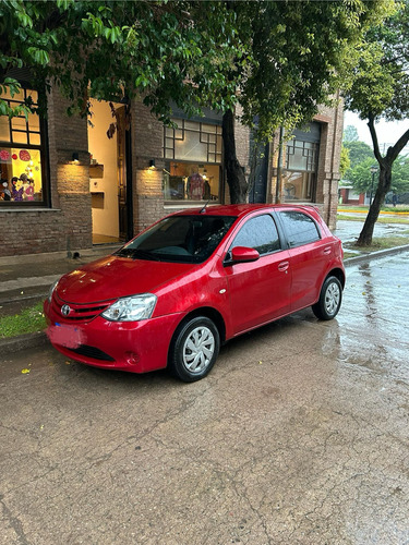 Toyota Etios 1.5 Sedan Xs