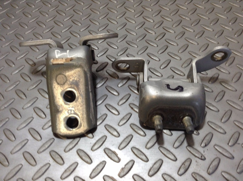 Par Bisagras Puerta Trasera Izquierda Toyota Corolla 03-08