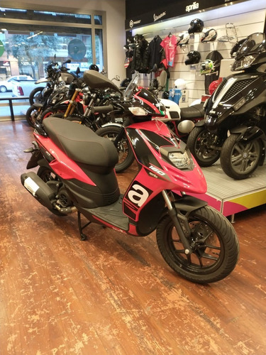 Imagen 15 de 19 de Aprilia Sr 160