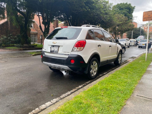 Chevrolet Captiva Sport 2.4 2012