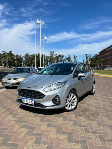 Ford Fiesta Kinetic 1.6 Titanium Powershift 120cv