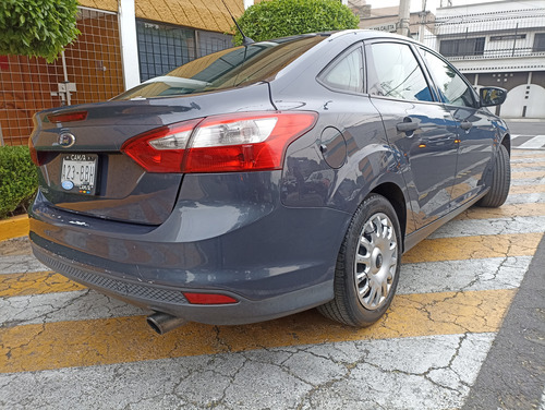 Ford Focus 2.0 Ambiente At
