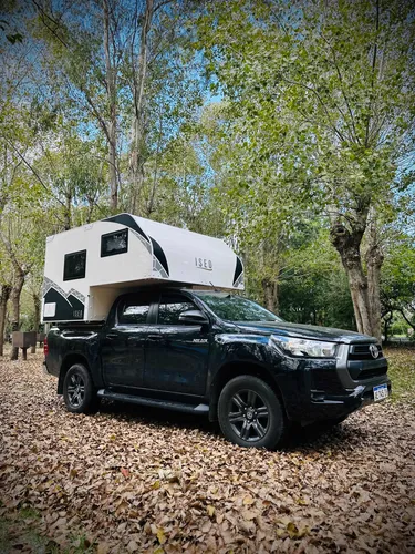 Camper Para Pickup Doble Cabina Marca Iseo