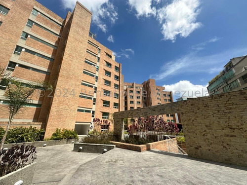 Apartamento En Venta En Solar Del Hatillo. Obra Gris