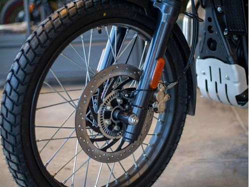 Imagen 9 de 25 de Royal Enfield Himalayan Mirage Silver