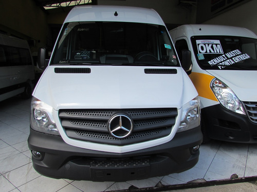 Mercedes Benz Sprinter Van 2019