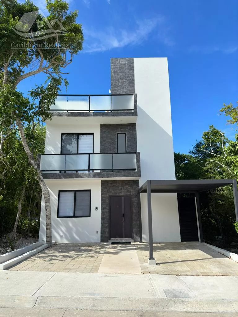 Casa En Venta Puerto Morelos Aldea Umm