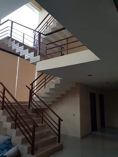 Imagen 18 de 25 de Casa En Venta En Exclusivo Condominio